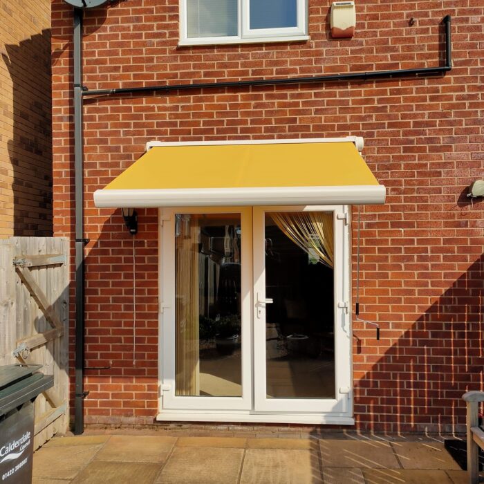 Lakeland Kentmere retractable awning